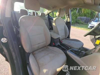 2018 Hyundai Elantra SEL Sedan - zdjęcie 15 z 24 - miniatura