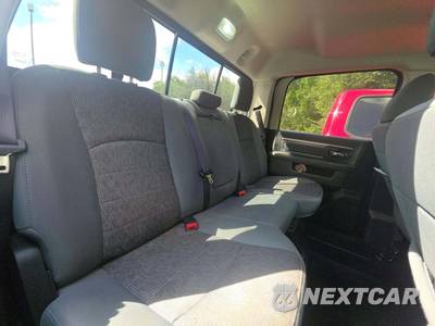 2017 Ram 1500 Big Horn Crew Cab Short Bed - zdjęcie 16 z 25 - miniatura