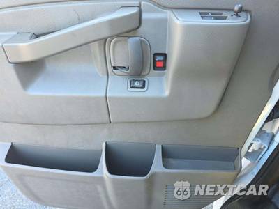 2023 Chevrolet Express 2500 Cargo Van 1WT 135.2" WB - zdjęcie 23 z 26 - miniatura
