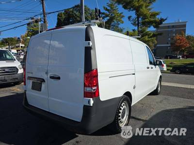 2022 Mercedes-Benz Metris Cargo Van 126.0" WB - zdjęcie 3 z 29 - miniatura