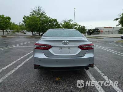 2024 Toyota Camry XLE - zdjęcie 4 z 30 - miniatura