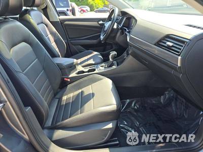 2022 Volkswagen Jetta SE - zdjęcie 18 z 35 - miniatura