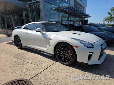 2021 Nissan GT-R Premium - zdjęcie 4 z 28 - miniatura