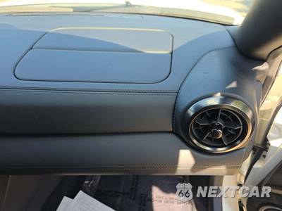 2021 Nissan GT-R Premium - zdjęcie 19 z 28 - miniatura