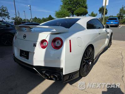 2021 Nissan GT-R Premium - zdjęcie 3 z 28 - miniatura