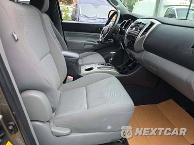 2012 Toyota Tacoma Extended Cab Medium Bed w/Rear Doors - zdjęcie 18 z 39 - miniatura