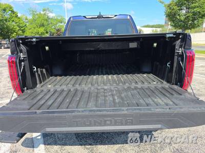 2023 Toyota Tundra Platinum Crew Cab Short Bed - zdjęcie 11 z 27 - miniatura