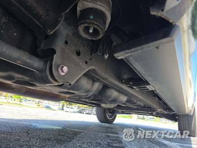 2023 Toyota Tundra Platinum Crew Cab Short Bed - zdjęcie 14 z 27 - miniatura