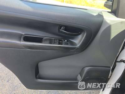 2019 Nissan NV200 Compact Cargo S 115.2" WB - zdjęcie 28 z 33 - miniatura