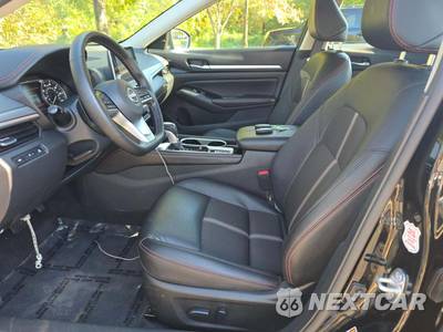 2025 Nissan Altima SR - zdjęcie 6 z 25 - miniatura