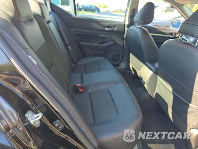 2025 Nissan Altima SR - zdjęcie 16 z 25 - miniatura