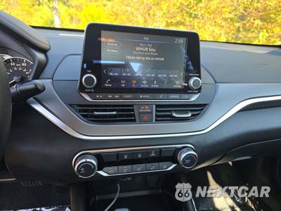 2025 Nissan Altima SR - zdjęcie 10 z 25 - miniatura