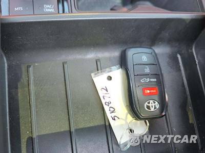 2022 Toyota Tundra Hybrid TRD Pro Crew Cab Short Bed - zdjęcie 5 z 23 - miniatura