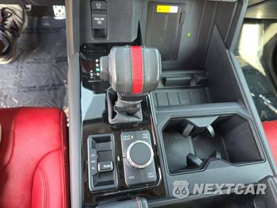 2022 Toyota Tundra Hybrid TRD Pro Crew Cab Short Bed - zdjęcie 19 z 23 - miniatura