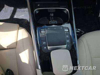 2022 Mercedes-Benz GLB 250 4MATIC - zdjęcie 26 z 29 - miniatura
