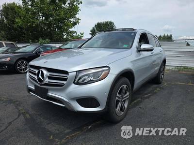 2018 Mercedes-Benz GLC 300 4MATIC - zdjęcie 1 z 35 - miniatura