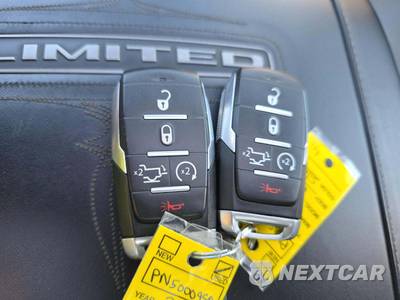 2023 Ram 1500 Limited Crew Cab Short Bed - zdjęcie 8 z 28 - miniatura