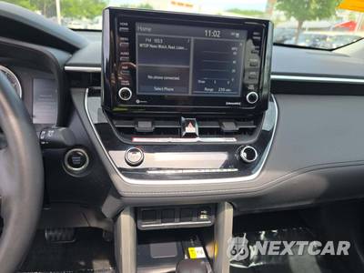 2022 Toyota Corolla Cross LE - zdjęcie 7 z 34 - miniatura