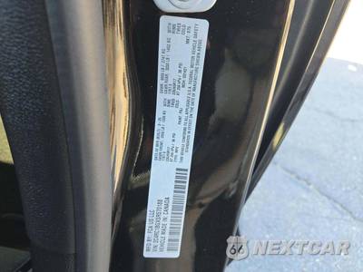 2025 Chrysler Pacifica Select 121.6" WB - zdjęcie 5 z 30 - miniatura