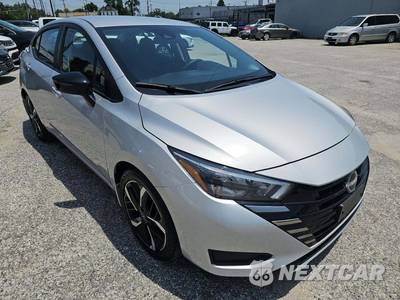 2025 Nissan Versa SR - zdjęcie 4 z 21 - miniatura