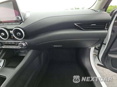 2025 Nissan Sentra SV - zdjęcie 19 z 21 - miniatura