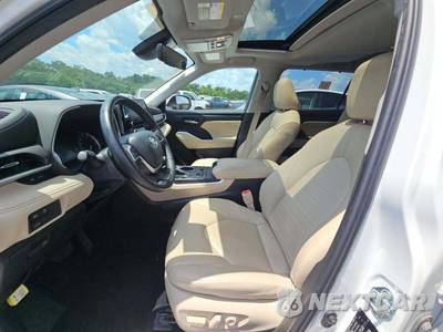 2023 Toyota Highlander XLE - zdjęcie 6 z 22 - miniatura