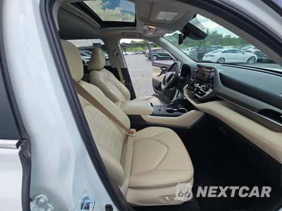 2023 Toyota Highlander XLE - zdjęcie 19 z 22 - miniatura