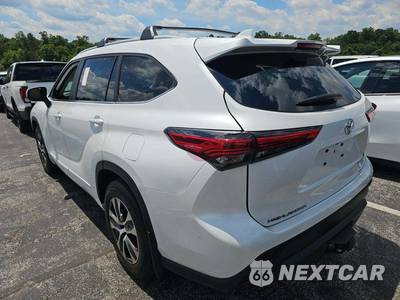 2023 Toyota Highlander XLE - zdjęcie 2 z 22 - miniatura