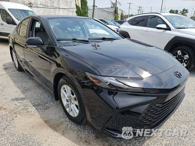2025 Toyota Camry LE - zdjęcie 4 z 21 - miniatura
