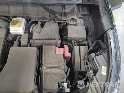 2023 Nissan Pathfinder SL - zdjęcie 23 z 25 - miniatura