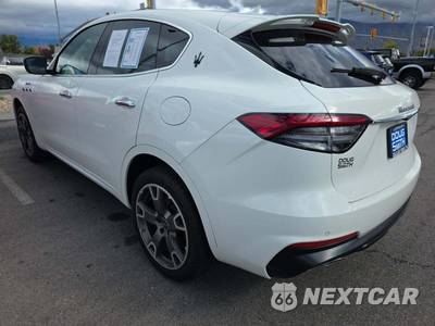 2023 Maserati Levante Modena - zdjęcie 2 z 22 - miniatura