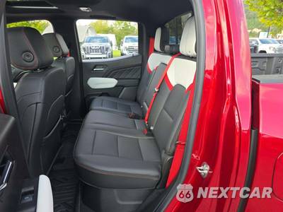 2026 GMC Canyon AT4X Crew Cab Medium Bed 4TX - zdjęcie 13 z 23 - miniatura
