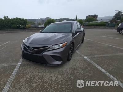 2018 Toyota Camry XSE - zdjęcie 1 z 33 - miniatura