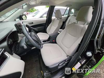 2023 Toyota Corolla Cross L - zdjęcie 6 z 27 - miniatura