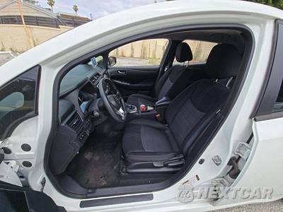2019 Nissan LEAF S - zdjęcie 3 z 21 - miniatura