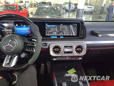 2025 Mercedes-Benz AMG G 63 4MATIC - zdjęcie 10 z 20 - miniatura