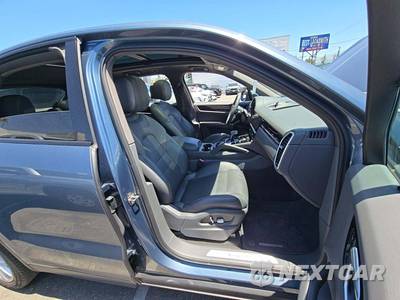 2019 Porsche Cayenne - zdjęcie 18 z 26 - miniatura