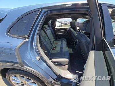 2019 Porsche Cayenne - zdjęcie 16 z 26 - miniatura