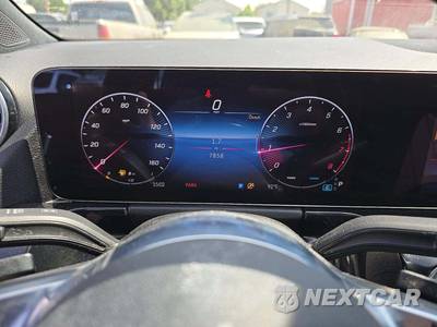 2025 Mercedes-Benz GLA 250 - zdjęcie 9 z 28 - miniatura