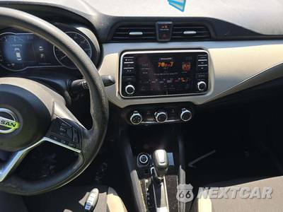 2021 Nissan Versa SV - zdjęcie 7 z 35 - miniatura