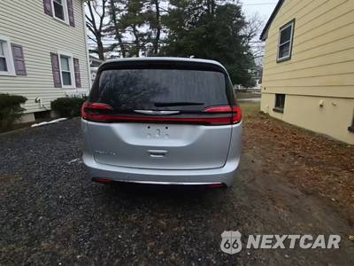 2024 Chrysler Pacifica Touring L 121.6" WB - zdjęcie 4 z 24 - miniatura