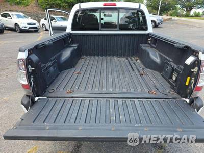 2012 Toyota Tacoma PreRunner Crew Cab Medium Bed - zdjęcie 14 z 27 - miniatura