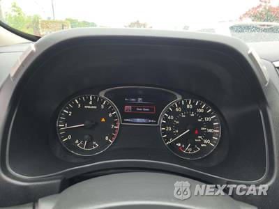 2017 Nissan Pathfinder Platinum - zdjęcie 6 z 23 - miniatura