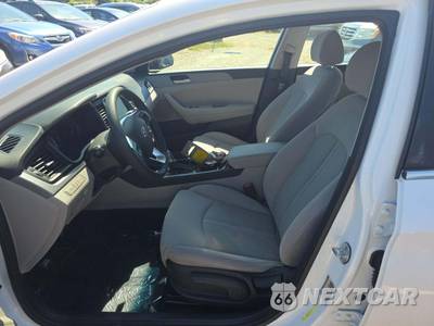 2019 Hyundai Sonata SE - zdjęcie 6 z 23 - miniatura