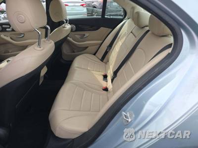 2016 Mercedes-Benz C 300 4MATIC - zdjęcie 13 z 25 - miniatura