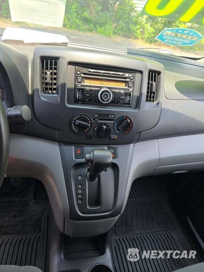 2015 Nissan NV200 Compact Cargo S 115.2" WB - zdjęcie 7 z 19 - miniatura