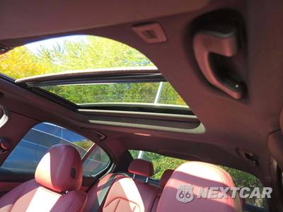 2024 BMW 3 Series Sedan 330i M SPORT LINE - zdjęcie 11 z 21 - miniatura