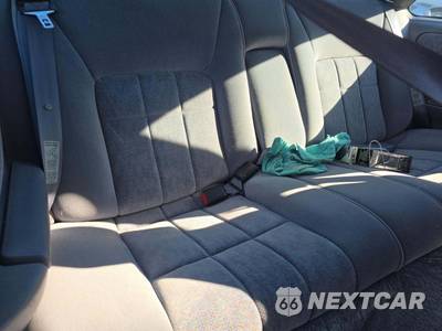 1994 Ford Thunderbird LX - zdjęcie 16 z 26 - miniatura