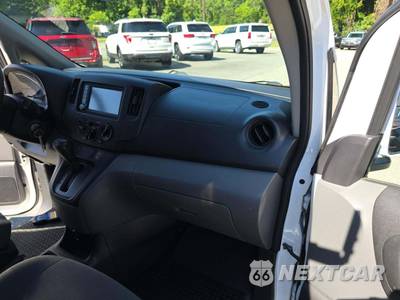 2020 Nissan NV200 Compact Cargo SV 115.2" WB - zdjęcie 15 z 19 - miniatura