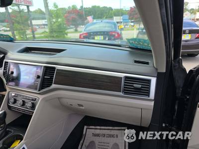 2019 Volkswagen Atlas V6 SE w/Technology - zdjęcie 20 z 23 - miniatura